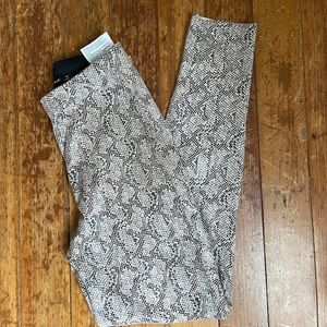 Animal print leggings Zara